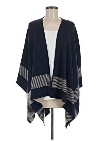 CAbi Poncho (view 1)