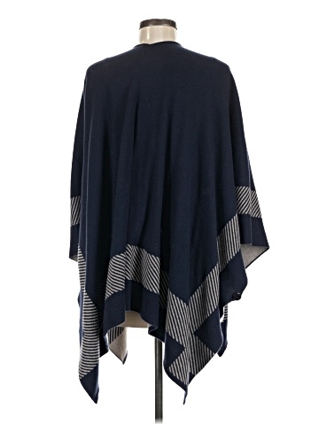 CAbi Poncho (view 2)