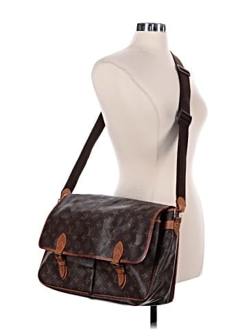 Louis Vuitton Monogram Canvas Sac Gibeciere GM Messenger Bag (view 2)