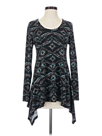 Karen Kane Casual Dress (view 1)