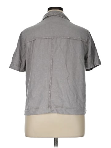 Jane and Delancey Short Sleeve Button-Down Shirt (view 2)