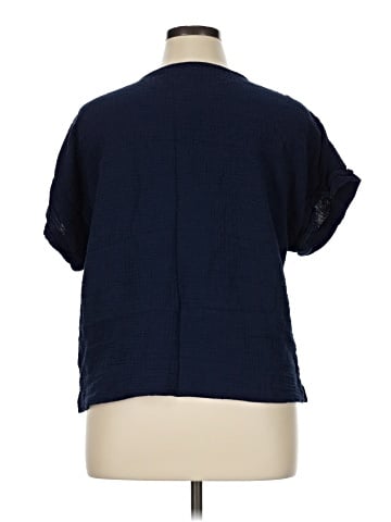 Gloria Vanderbilt Short Sleeve Top (view 2)