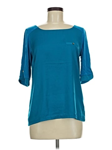 The Limited 3/4 Sleeve Top (view 1)