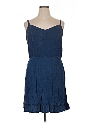 Old Navy Casual Dress (view 1)