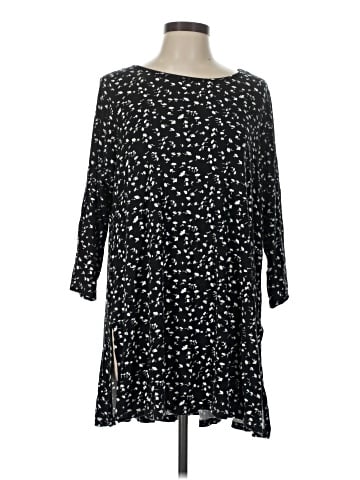 T Tahari Casual Dress (view 1)