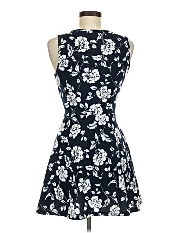 Forever 21 Cocktail Dress (view 2)