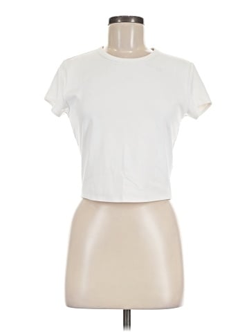 Uniqlo Short Sleeve T-Shirt (view 1)