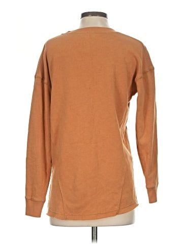 American Eagle Outfitters Pullover Sweater (view 2)