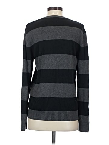 Old Navy Long Sleeve T-Shirt (view 2)
