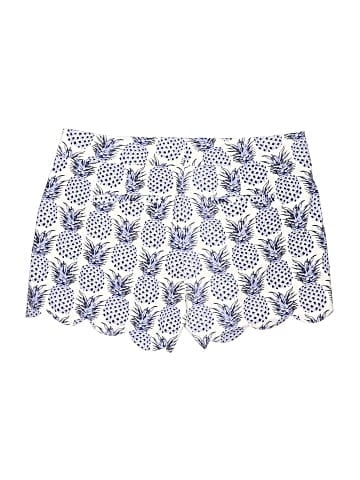 Crown & Ivy Shorts (view 2)