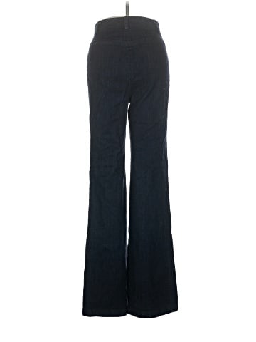 Elizabeth and James Jeans (view 2)