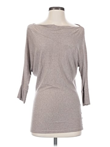 Bordeaux 3/4 Sleeve Top (view 1)
