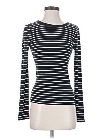 Gap Long Sleeve T-Shirt (view 1)
