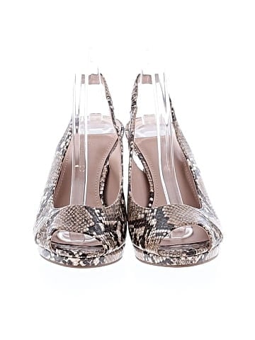 Kelly & Katie Heels (view 2)