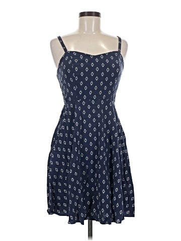 Old Navy Casual Dress (view 1)