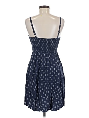 Old Navy Casual Dress (view 2)