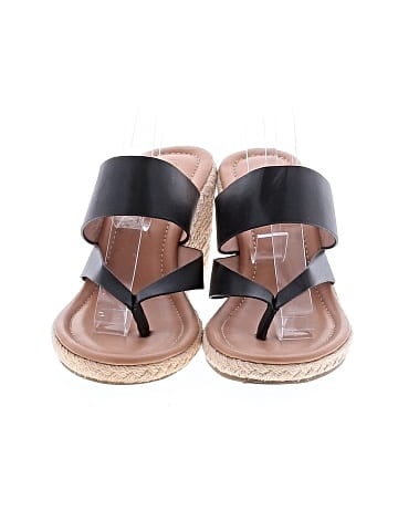 Unbranded Wedges (view 2)