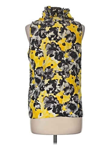 Kenar Sleeveless Blouse (view 2)