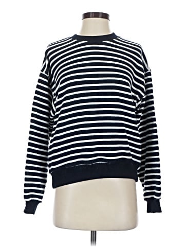 American Eagle Outfitters Pullover Sweater (view 1)