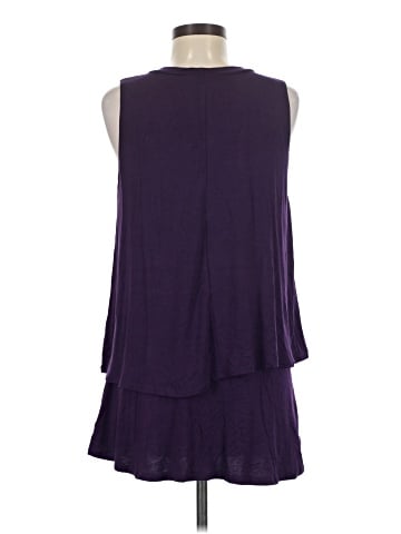 Agnes & Dora Sleeveless T-Shirt (view 2)
