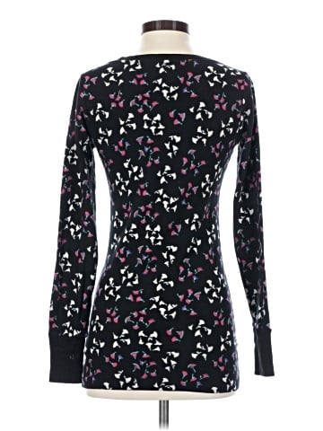 Lilka Long Sleeve T-Shirt (view 2)