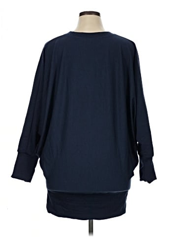 Go Couture Poncho (view 2)