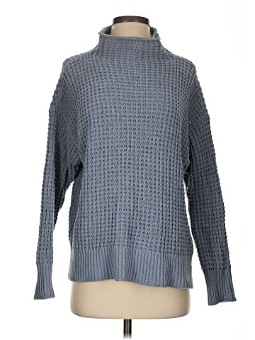 American Eagle Outfitters Turtleneck Sweater (view 1)