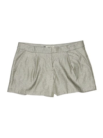Jennifer Lopez Shorts (view 1)