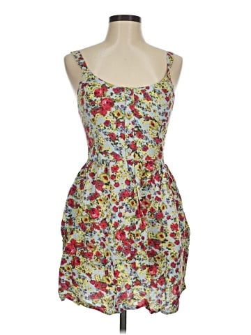 Xhilaration Sleeveless Top (view 1)