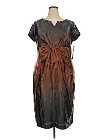 Signature by Robbie Bee Casual Dress (view 1)