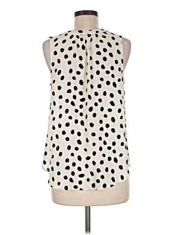 41Hawthorn Sleeveless Blouse (view 2)
