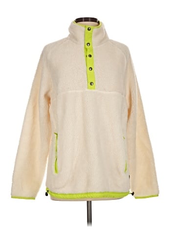 American Eagle Outfitters Pullover Sweater (view 1)