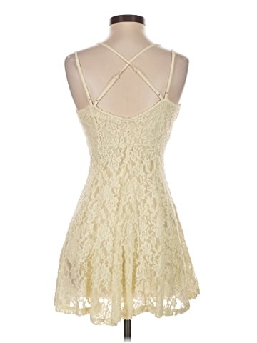 American Eagle Outfitters Cocktail Dress (view 2)