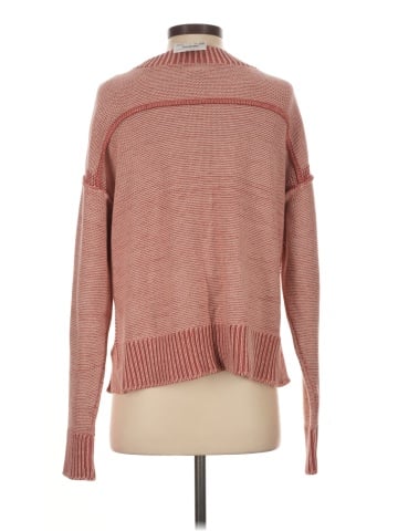 American Eagle Outfitters Pullover Sweater (view 2)