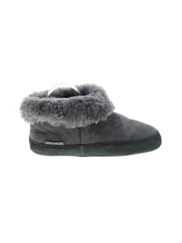 Eddie Bauer Flats (view 1)