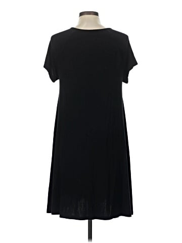 Old Navy Casual Dress (view 2)