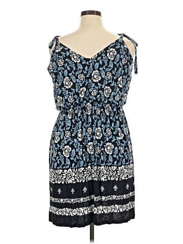 Ann Taylor LOFT Outlet Casual Dress (view 2)