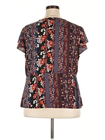 Sanctuary Short Sleeve Blouse (view 2)
