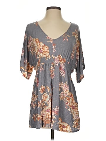 Jessica Simpson Short Sleeve Blouse (view 1)