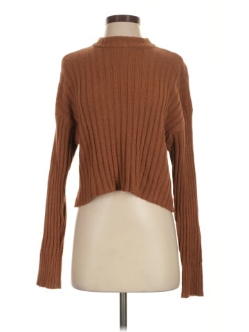 American Eagle Outfitters Pullover Sweater (view 1)