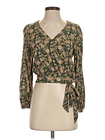 American Eagle Outfitters 3/4 Sleeve Blouse (view 1)