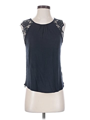 H&M Sleeveless T-Shirt (view 1)