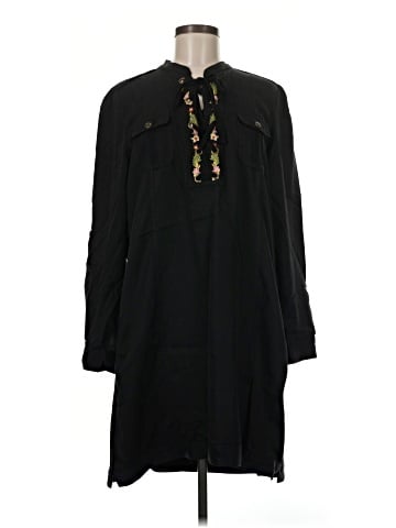 Chelsea & Theodore Casual Dress (view 1)