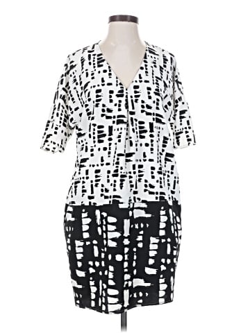 H By Halston Casual Dress (view 1)