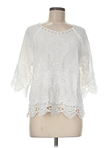 North Style 3/4 Sleeve Blouse (view 1)