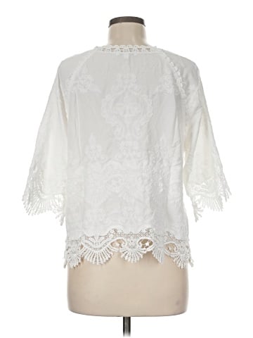 North Style 3/4 Sleeve Blouse (view 2)