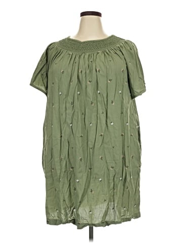 Old Navy Casual Dress (view 1)
