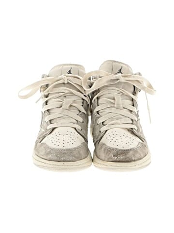 Air Jordan Sneakers (view 2)