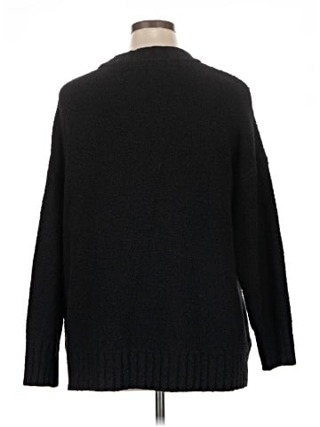 Old Navy Pullover Sweater (view 2)