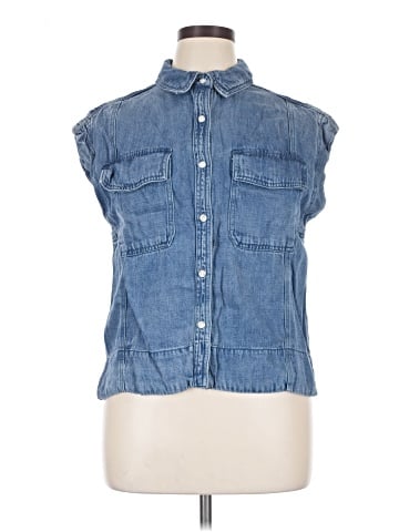 Velvet Heart Sleeveless Button-Down Shirt (view 1)
